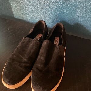 Blondo Black Loafers Slip-Ons Minimalist Design